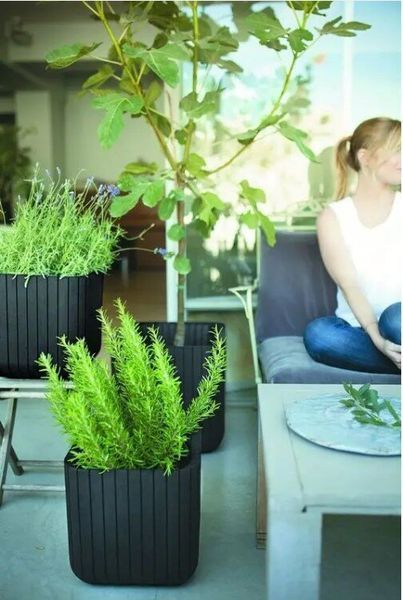 Цветочный горшок Keter Cube Planter M антрацит 230227 230227 фото