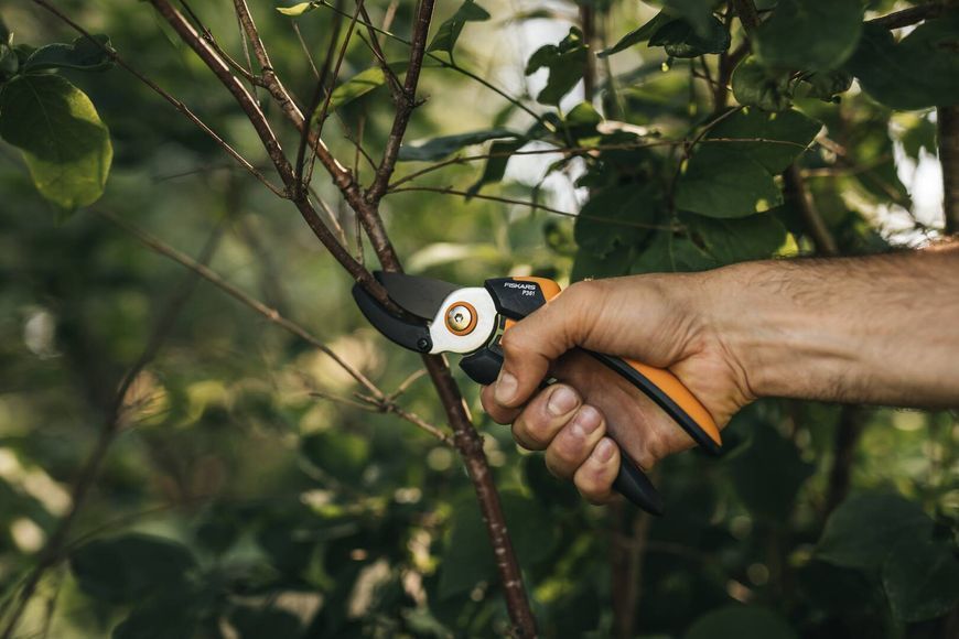 Контактний секатор Fiskars Solid&trade; P361 (1057165) 1057165 фото
