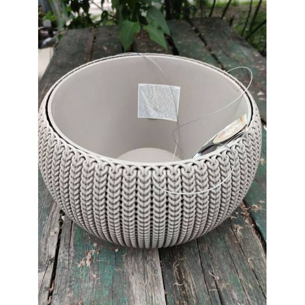 Горщик для рослин Cozies M бежевийевий з ланцюжком Keter 7290106932074 фото