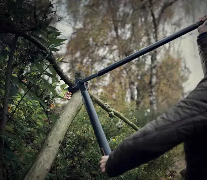 Великий контактний сучкоріз Fiskars з загнутими лезами SingleStep&trade; 1001430 1001430 фото